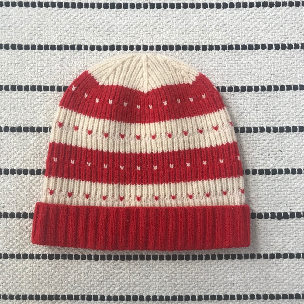 GANT Cute red and white stripe knit hat